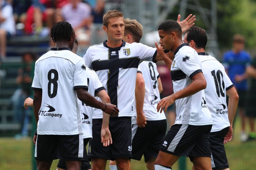 Mihăilă se bate cu pumnii în piept pentru Parma! Ce a spus românul după ce a triumfat cu italienii_5