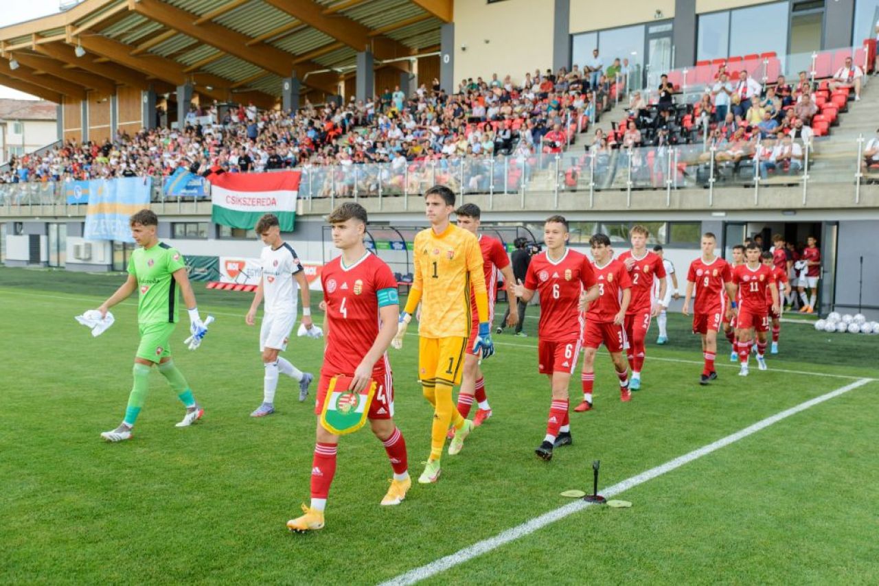 Oficialii lui Csikszereda se apără după inaugurarea cu cântec a stadionului din Miercurea Ciuc: „FRF nu ne-a anunțat din timp!”_2