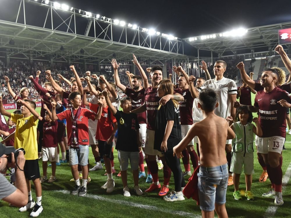 Cele mai tari imagini din Rapid - FCSB 2-0! Entuziasm la cote înalte, resemnare și nume grele în lojă_5