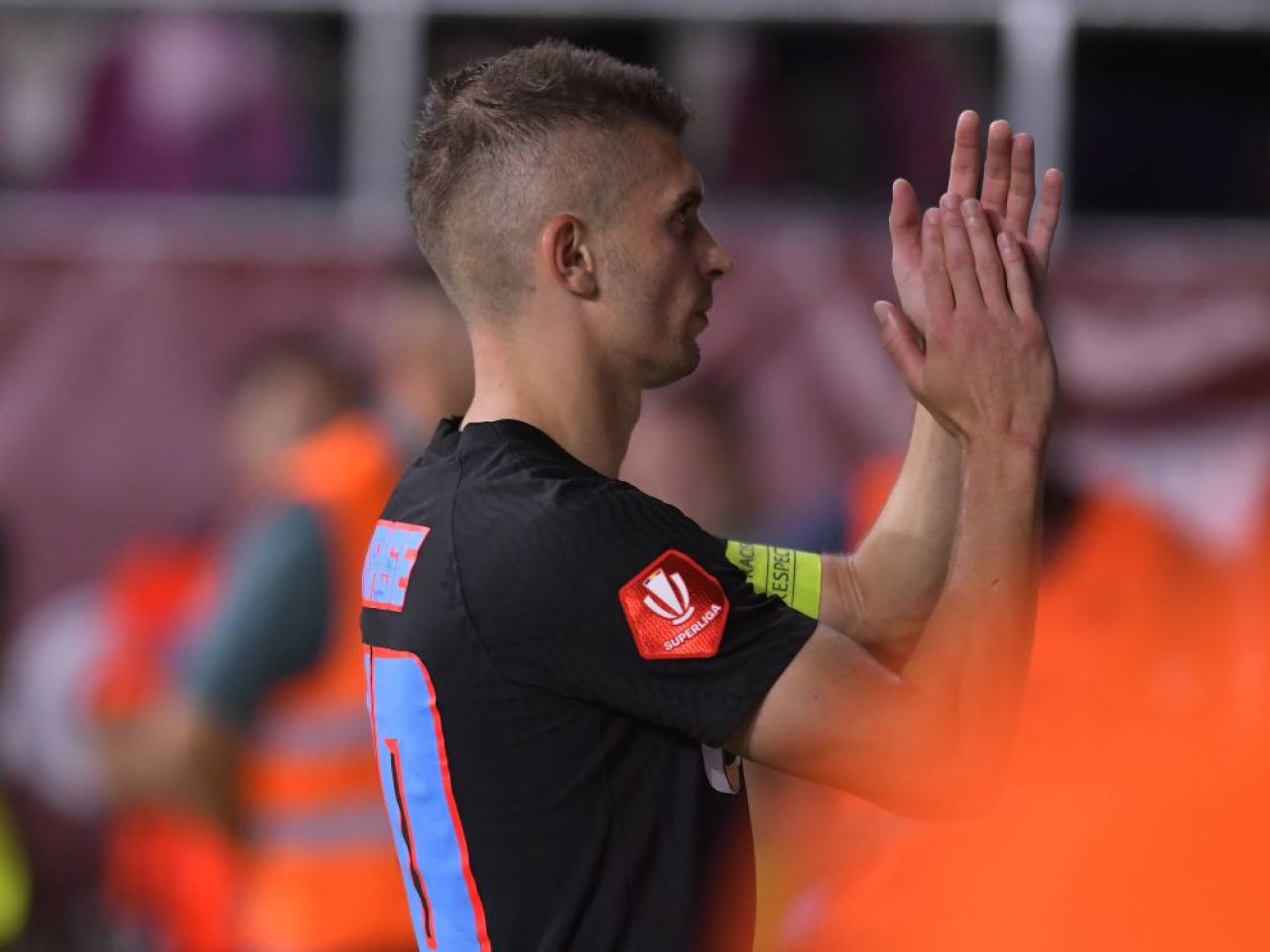 Cele mai tari imagini din Rapid - FCSB 2-0! Entuziasm la cote înalte, resemnare și nume grele în lojă_11