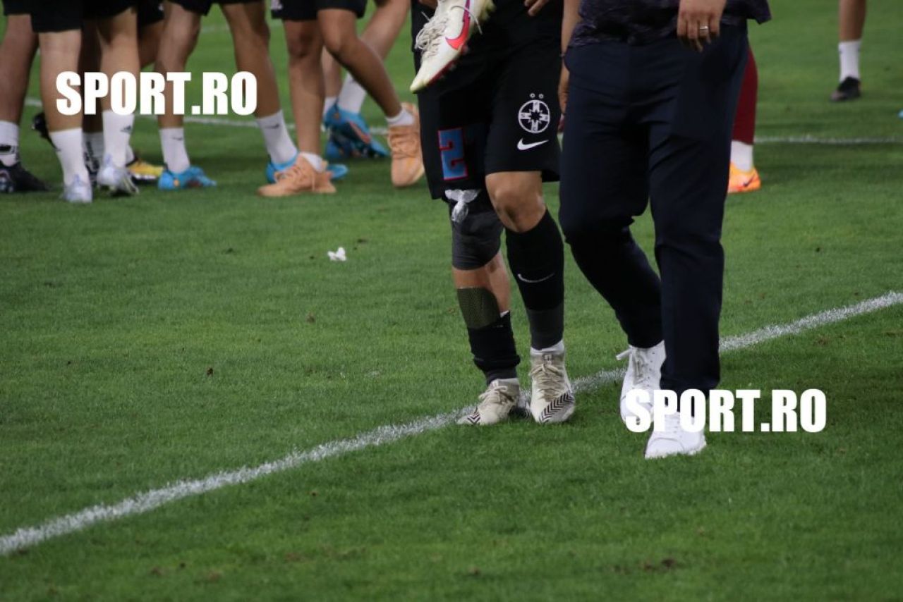 Care este situația lui Darius Olaru. Fotbalistul vicecampioanei a ieșit accidentat de pe teren în meciul cu Rapid_4