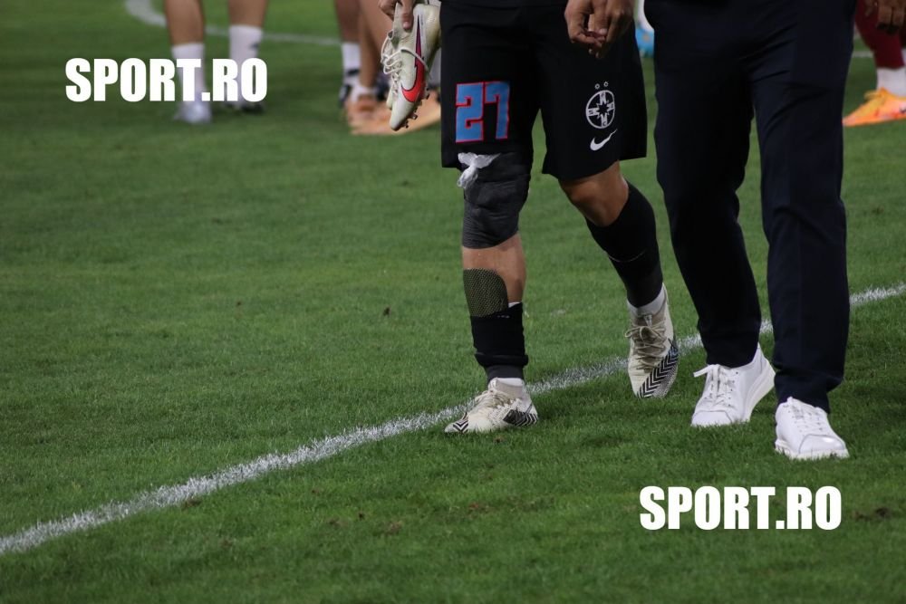 Care este situația lui Darius Olaru. Fotbalistul vicecampioanei a ieșit accidentat de pe teren în meciul cu Rapid_5