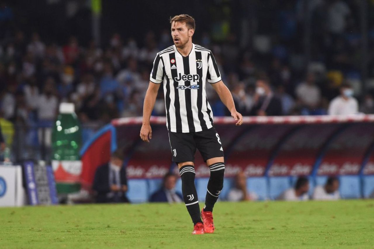 A venit, a luat titlul, a plecat! Fotbalistul o părăsește pe Juventus după trei sezoane_6