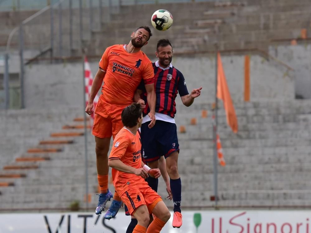 Românul cu 130 de meciuri în Serie A și Serie B, în probe la o echipă din liga 4!_11
