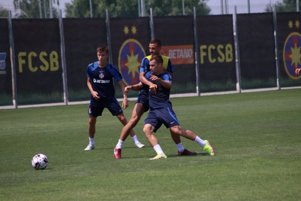 Primele imagini cu Olaru după accidentarea din meciul cu Rapid! Cum a apărut la antrenamentele FCSB-ului_1