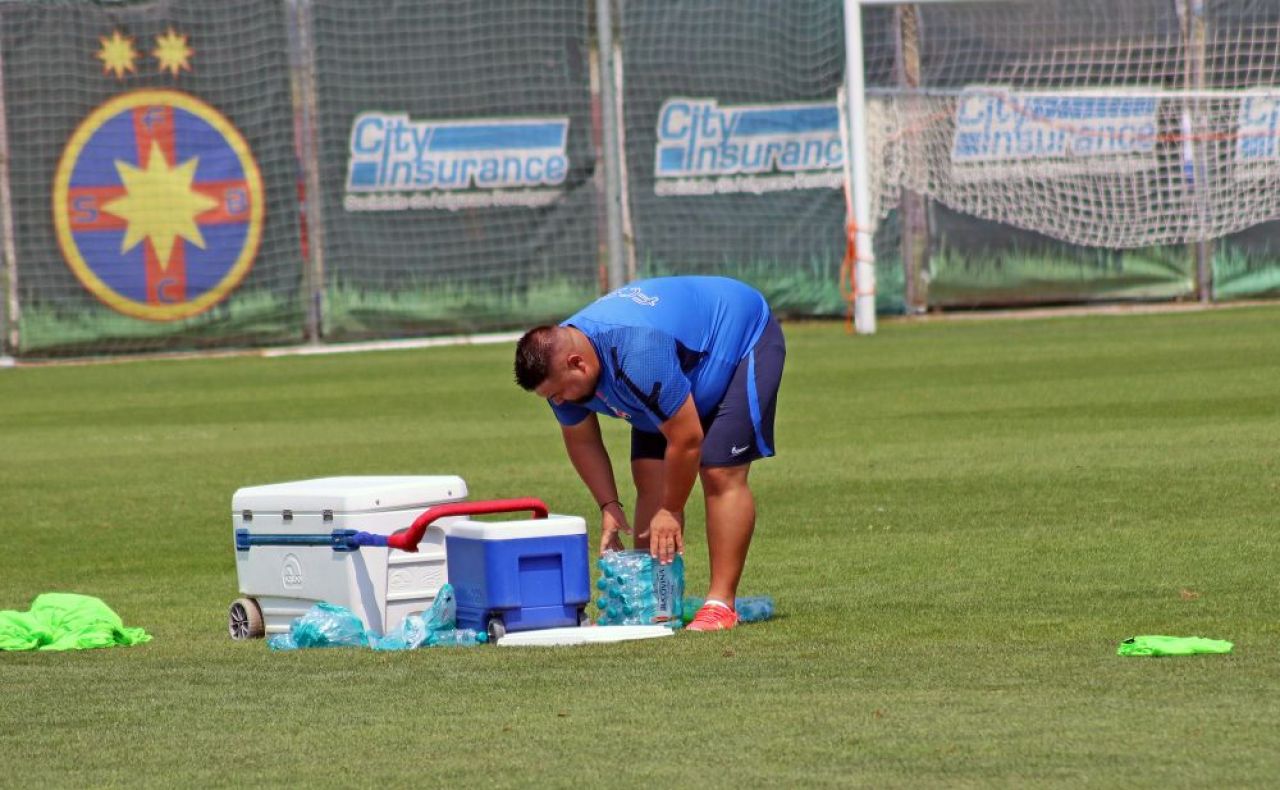 Sahara din Berceni! FCSB a pregătit meciul cu Saburtalo la aproape 45 grade Celsius _13