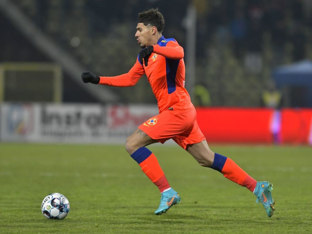 Tănase, dat uitării la FCSB. MM Stoica a dezvăluit cine va purta banderola de căpitan. „S-a decis!”_8