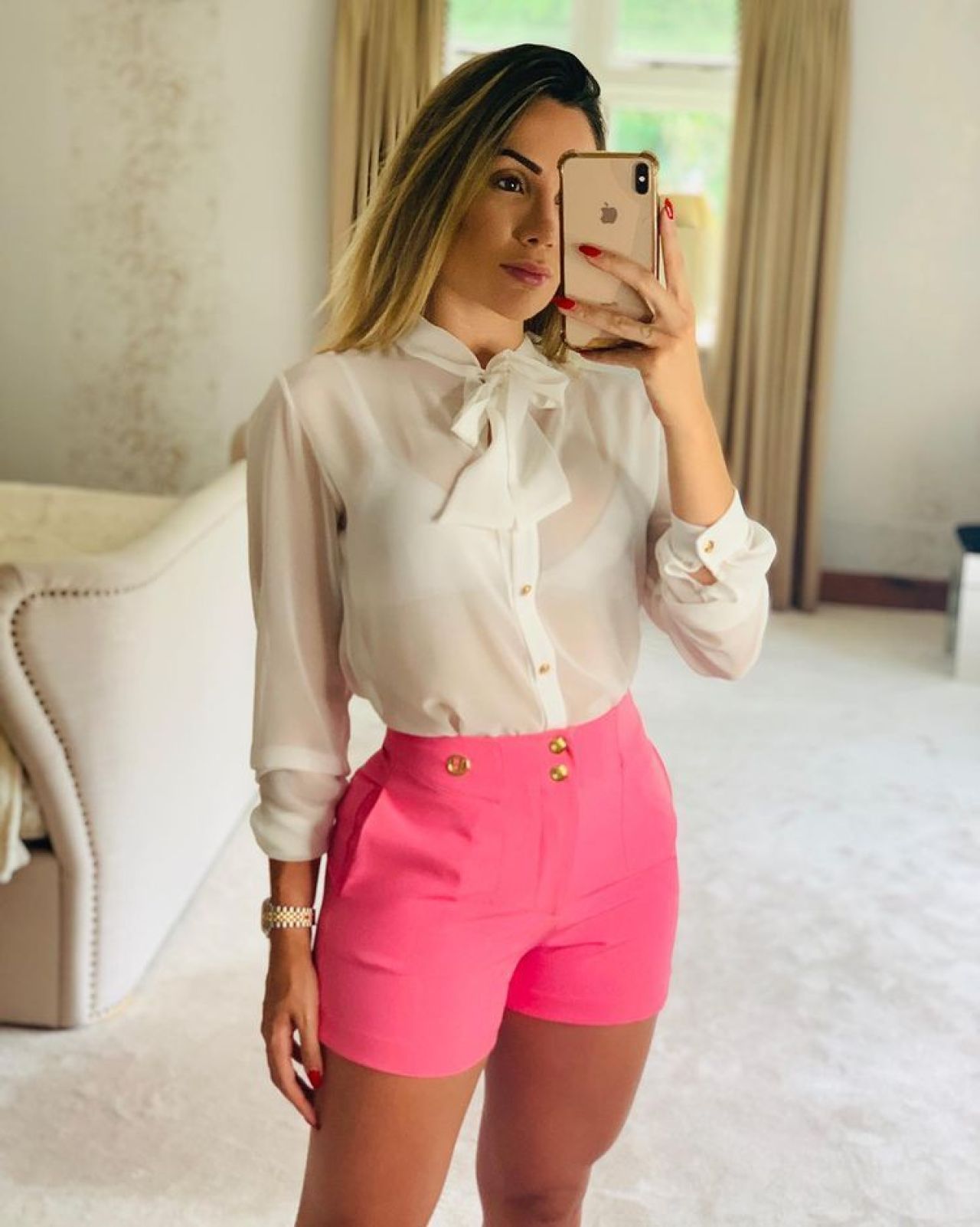 Nu se pune nimeni cu partenera lui Roberto Firmino! Apariții fierbinți pe rețelele social media_7