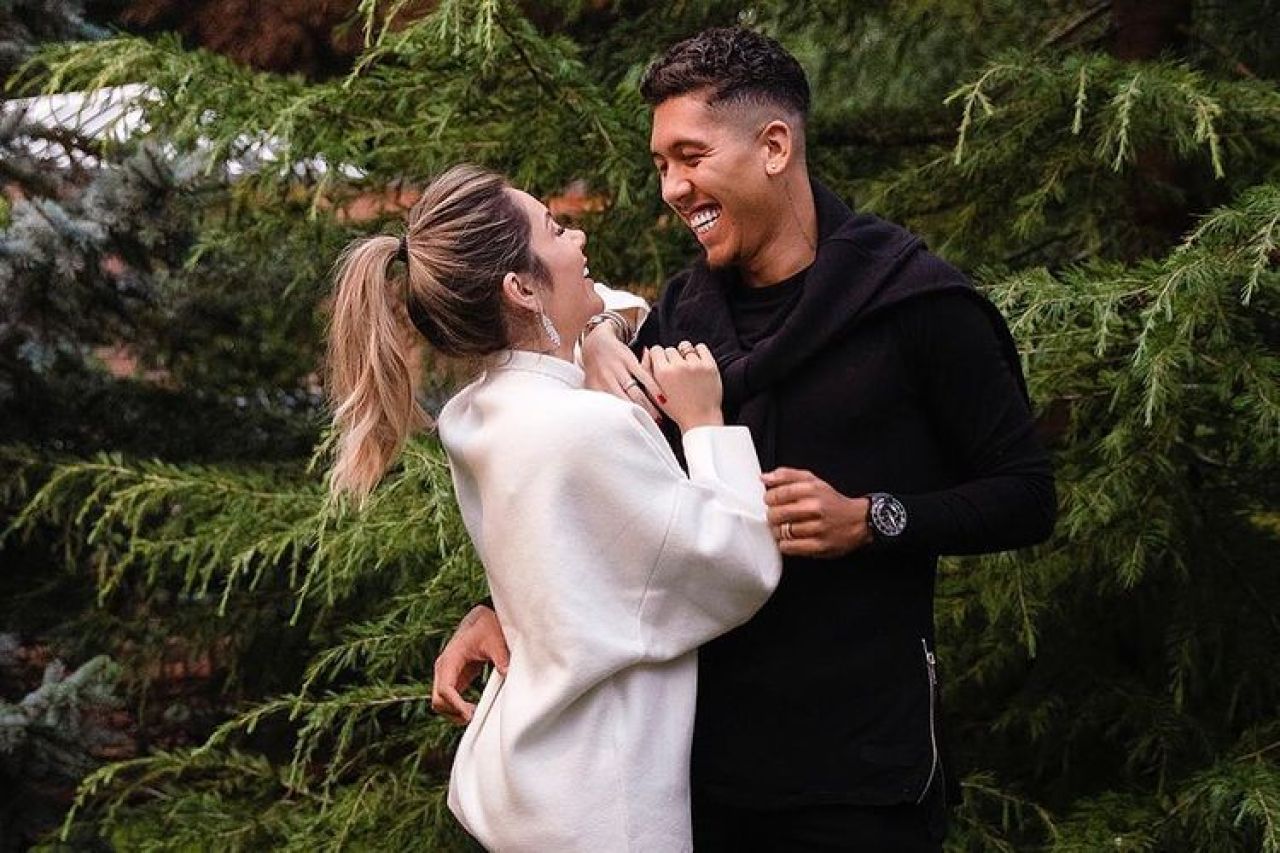 Nu se pune nimeni cu partenera lui Roberto Firmino! Apariții fierbinți pe rețelele social media_43