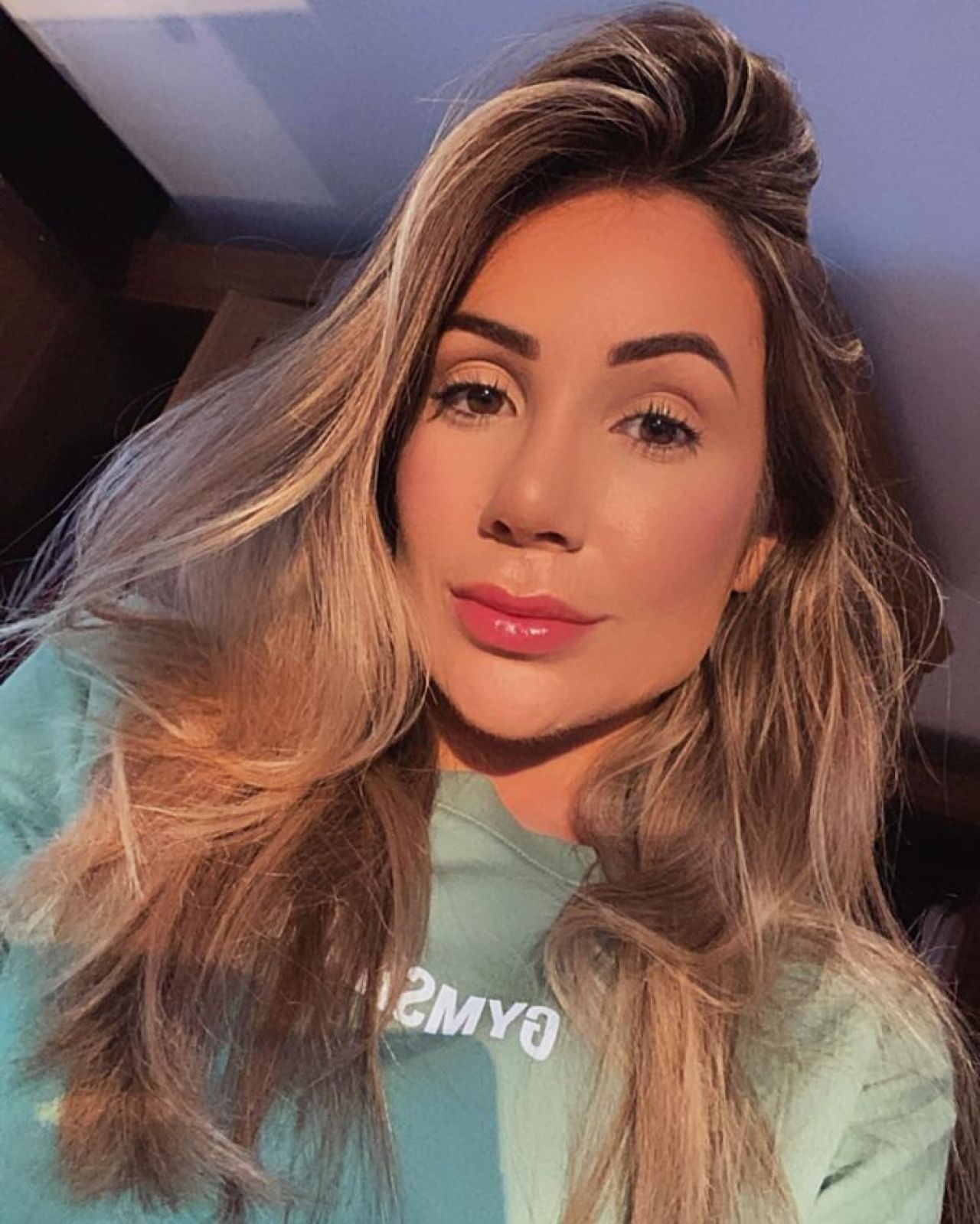 Nu se pune nimeni cu partenera lui Roberto Firmino! Apariții fierbinți pe rețelele social media_45