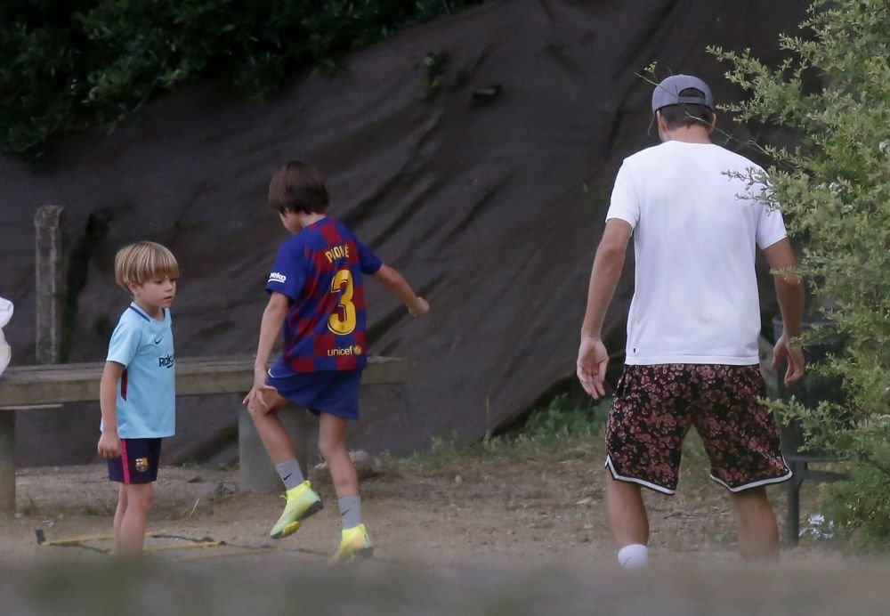 Se ajunge la un acord? Condițiile puse Shakirei de către Gerard Pique pentru a-i lăsa pe copii în Miami, alături de artistă _14