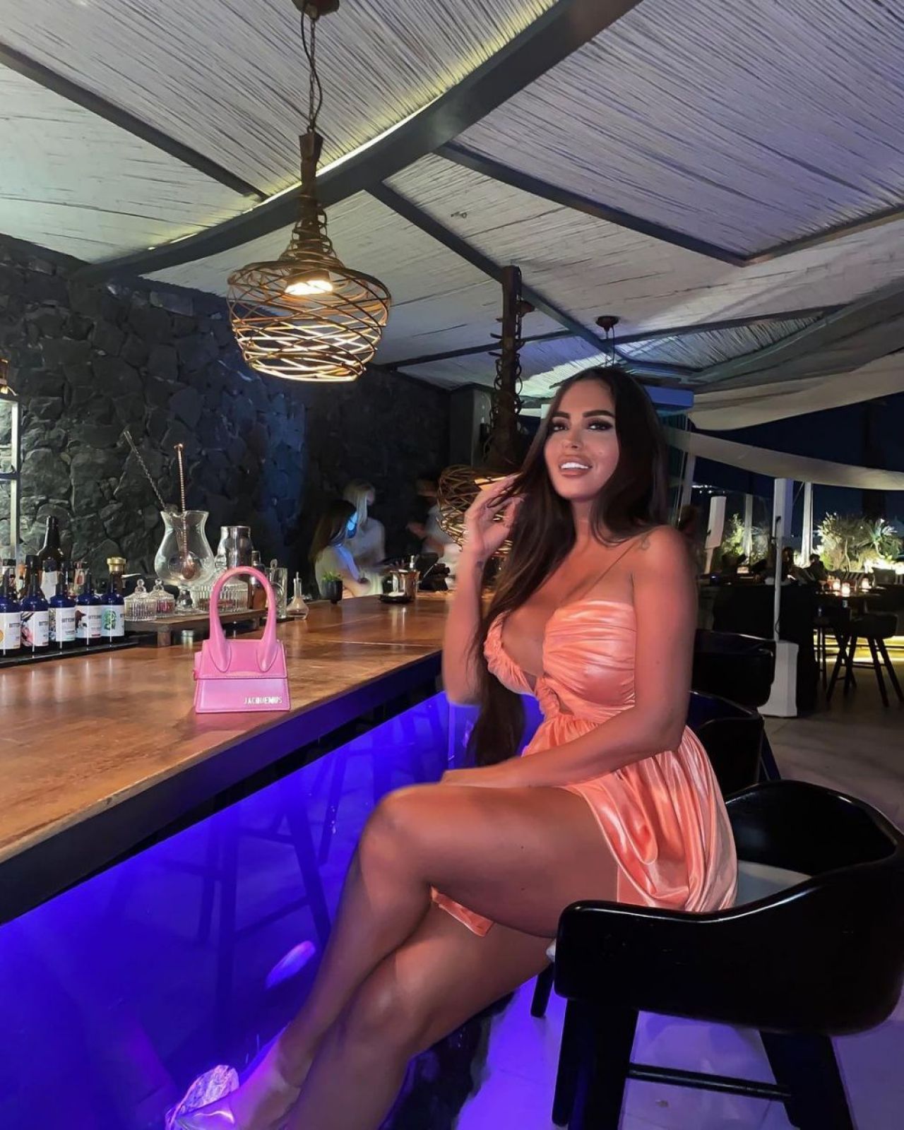 Prezentatoarea comparată cu Kim Kardashian face furori în Italia. Imaginile cu care și-a pus pe jar fanii _27