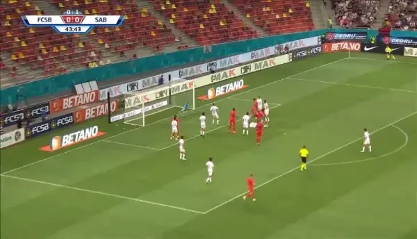 FCSB - Saburtalo 1-0! Dawa deschide scorul cu o lovitură de cap!