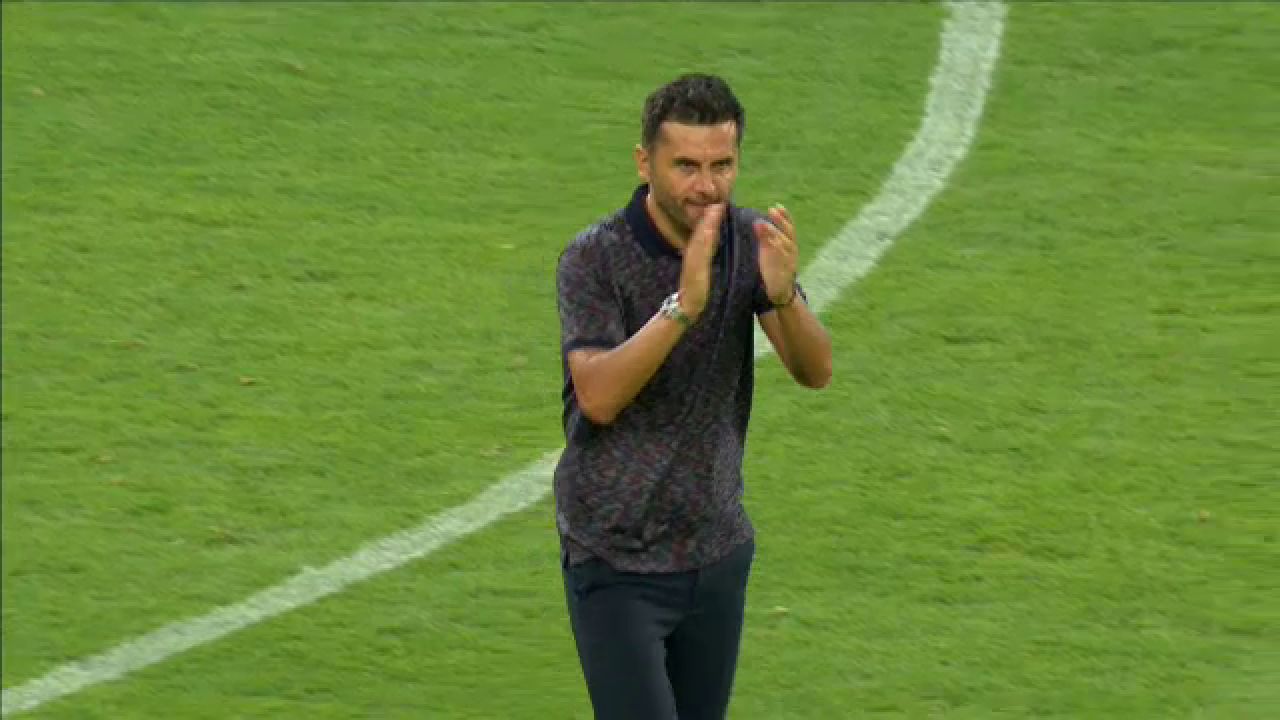FCSB - Saburtalo | Dică, aclamat ca un adevărat erou pe Arena Națională. Peste 20.000 de oameni i-au scandat numele _3