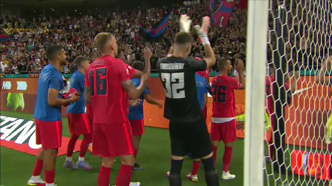 Explozie de bucurie pe banca FCSB-ului! Ce a făcut Dică imediat după fluierul final și cum au sărbătorit jucătorii cu galeria_6