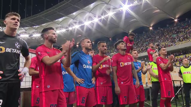Explozie de bucurie pe banca FCSB-ului! Ce a făcut Dică imediat după fluierul final și cum au sărbătorit jucătorii cu galeria_19