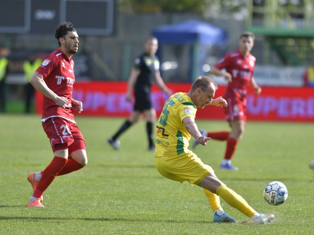 Here we go! Becali și Iftime au bătut palma pentru primul transfer din era ”Nicolae Dica la FCSB”  _6