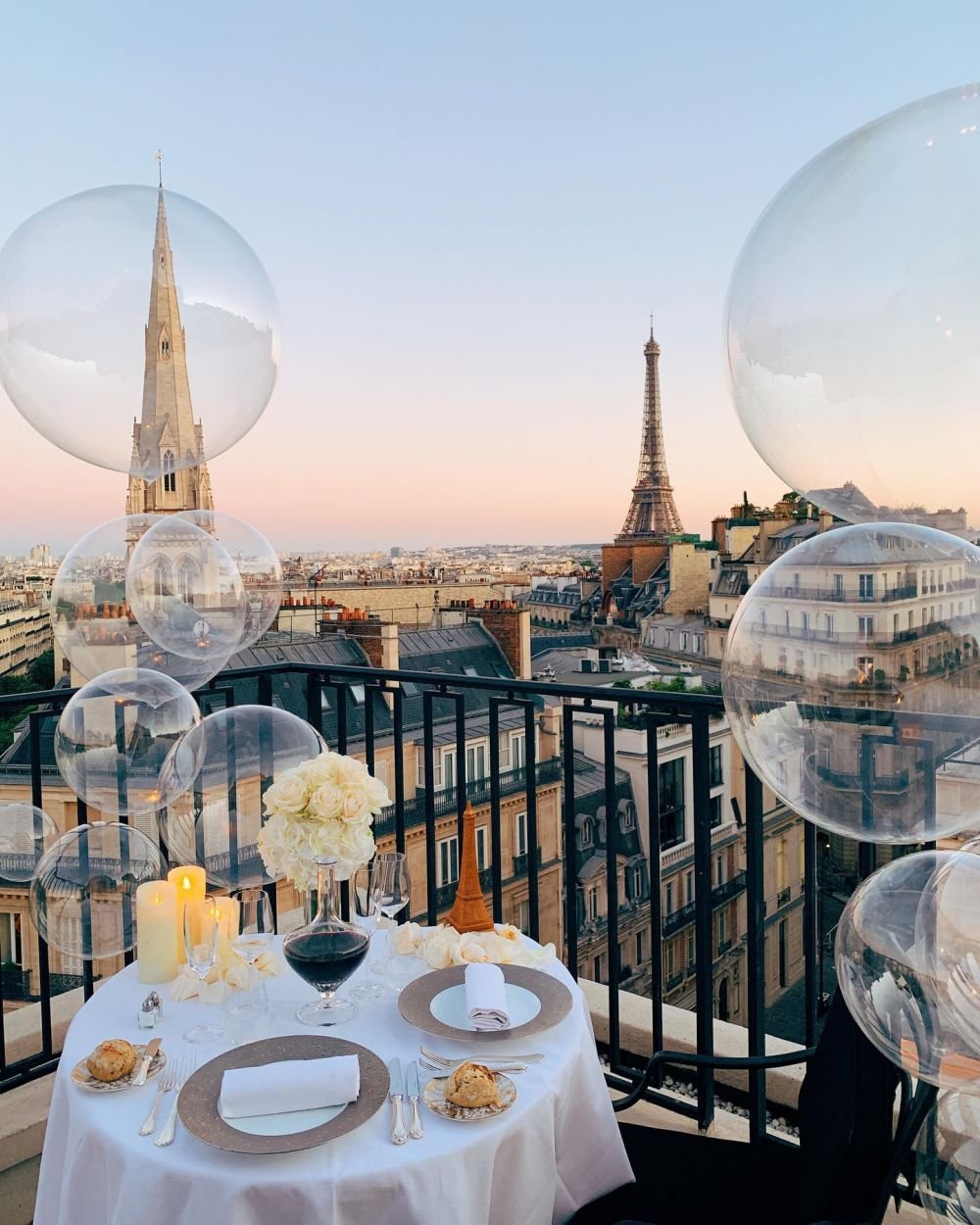 Lionel Messi și Antonela Roccuzzo, seară romantică într-un hotel celebru din Paris. O cameră costă peste 8000 de euro pe noapte_8