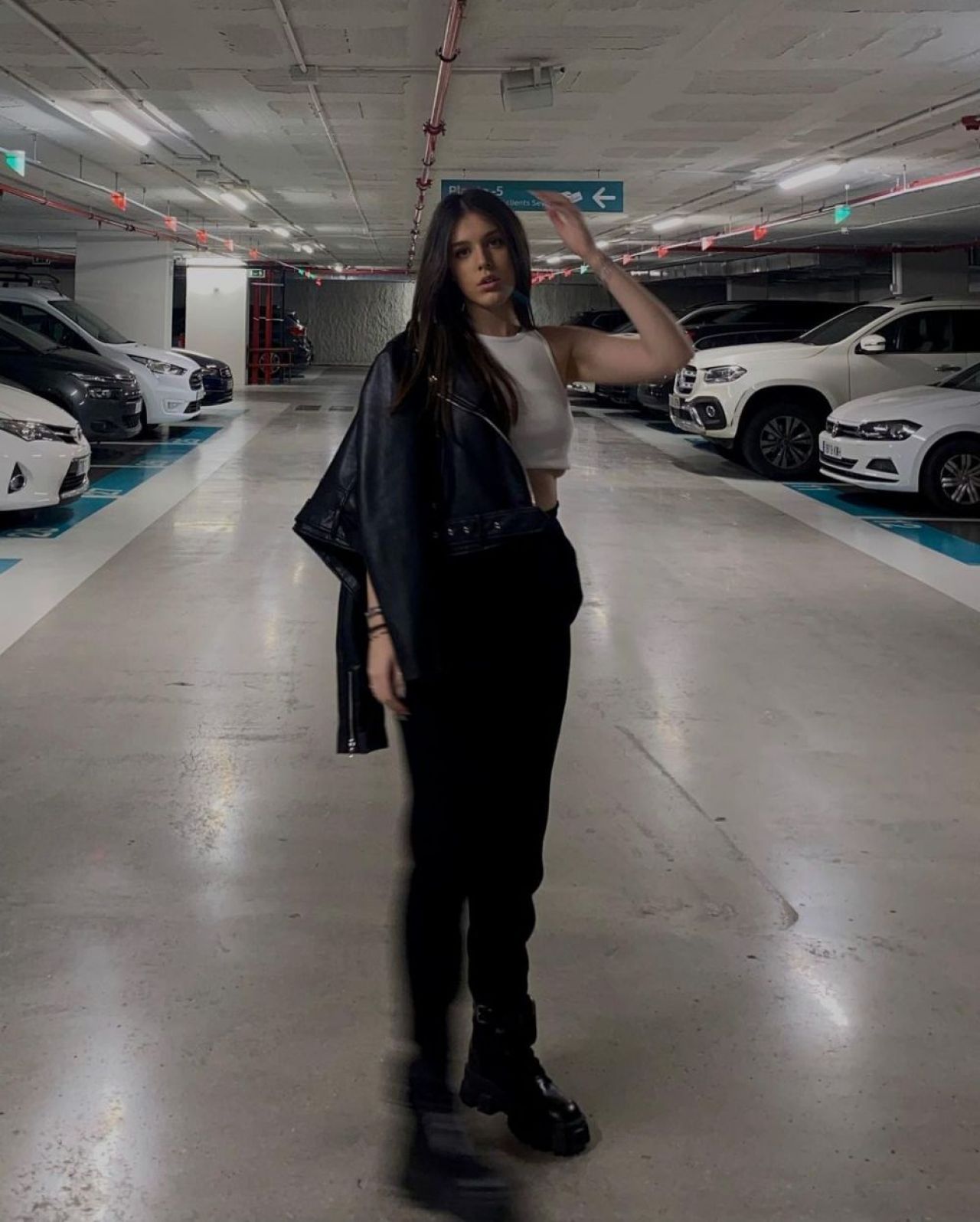 Ce fiică sexy are Gică Popescu! Cum arată Maria în costum de baie_48