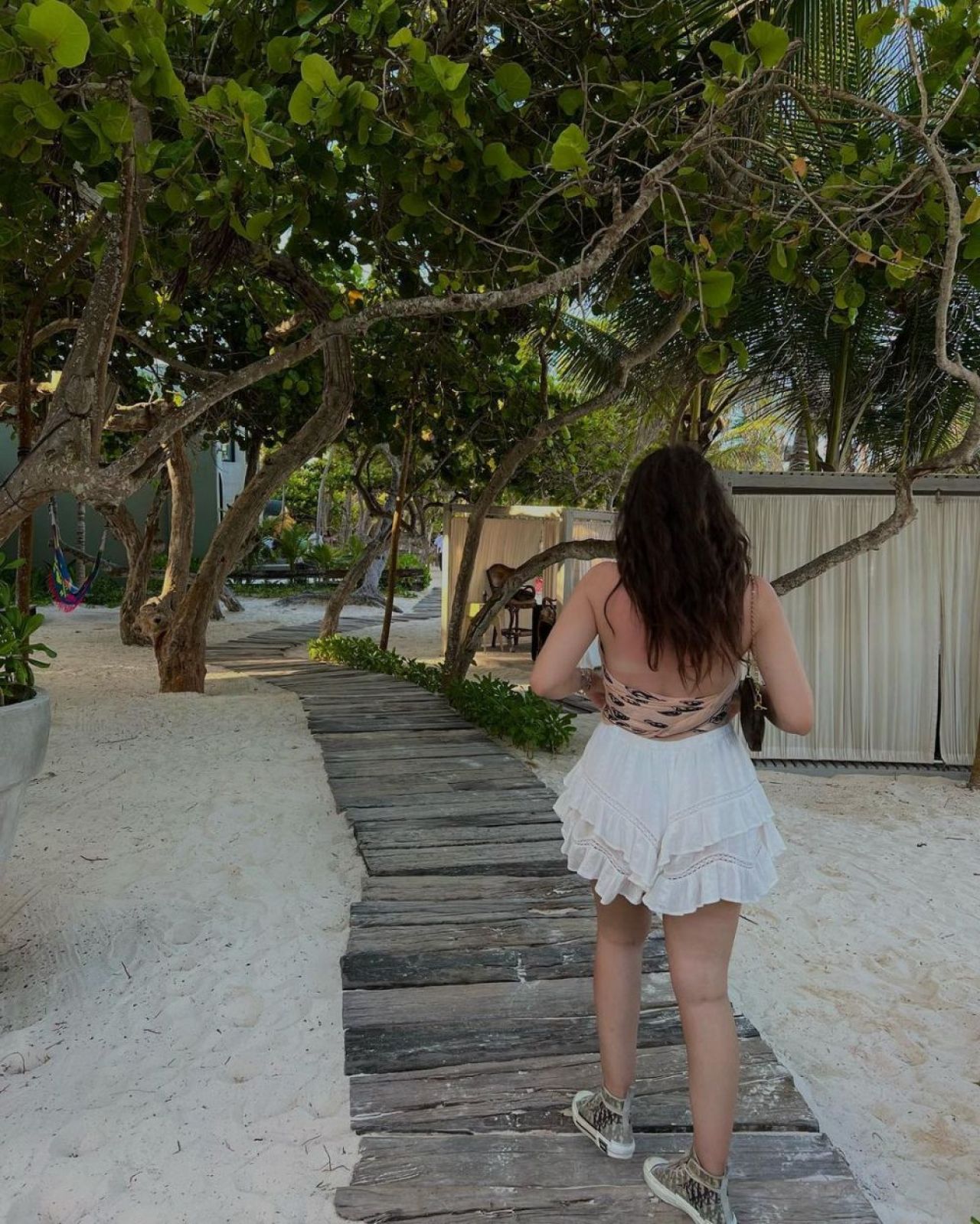 Ce fiică sexy are Gică Popescu! Cum arată Maria în costum de baie_58