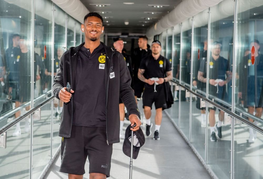 Sebastien Haller se luptă cu o tumoare malignă! Fotbalistul transferat de Borussia Dortmund a fost operat și va trebui să facă chimioterapie _3