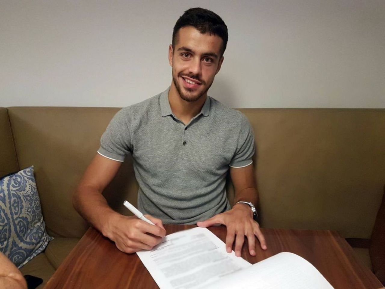 Contractul vieții pentru fostul fundaș al lui FCSB! Cu cine a semnat Artur Jorge_2