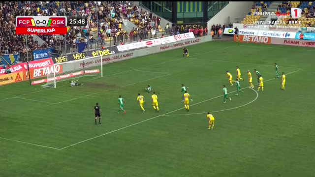 Cosmin Matei, execuție lamentabilă de la 11 metri, în partida cu Petrolul. Fotbalistul a aterizat în fund_23