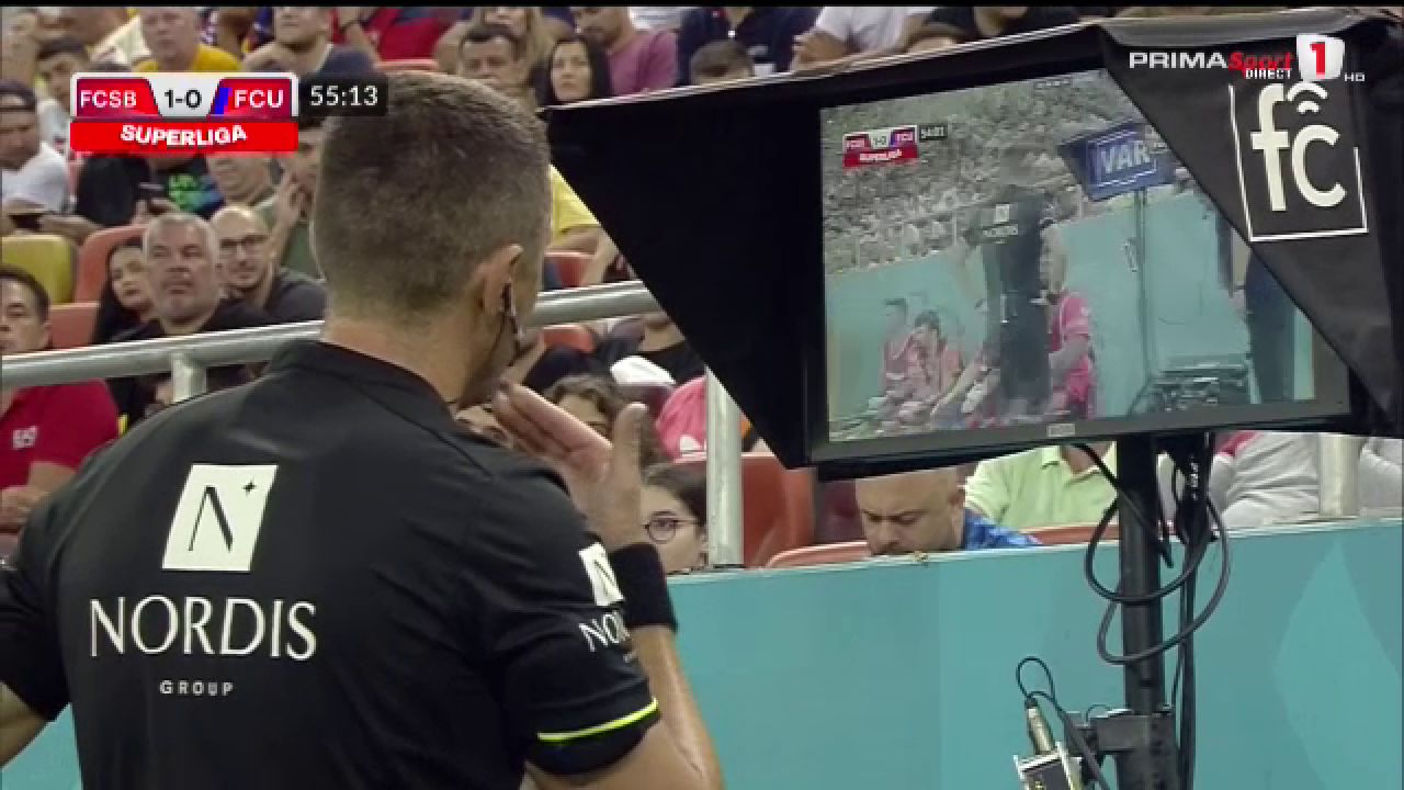 A cedat VAR-ul pe Arena Națională! Cojocaru mai că a văzut tot meciul în reluare până să dea penalty pentru FCU_6