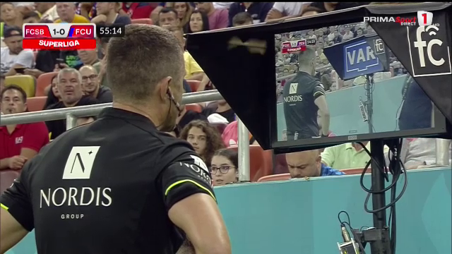 A cedat VAR-ul pe Arena Națională! Cojocaru mai că a văzut tot meciul în reluare până să dea penalty pentru FCU_17