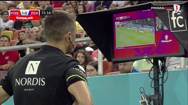 A cedat VAR-ul pe Arena Națională! Cojocaru mai că a văzut tot meciul în reluare până să dea penalty pentru FCU_24