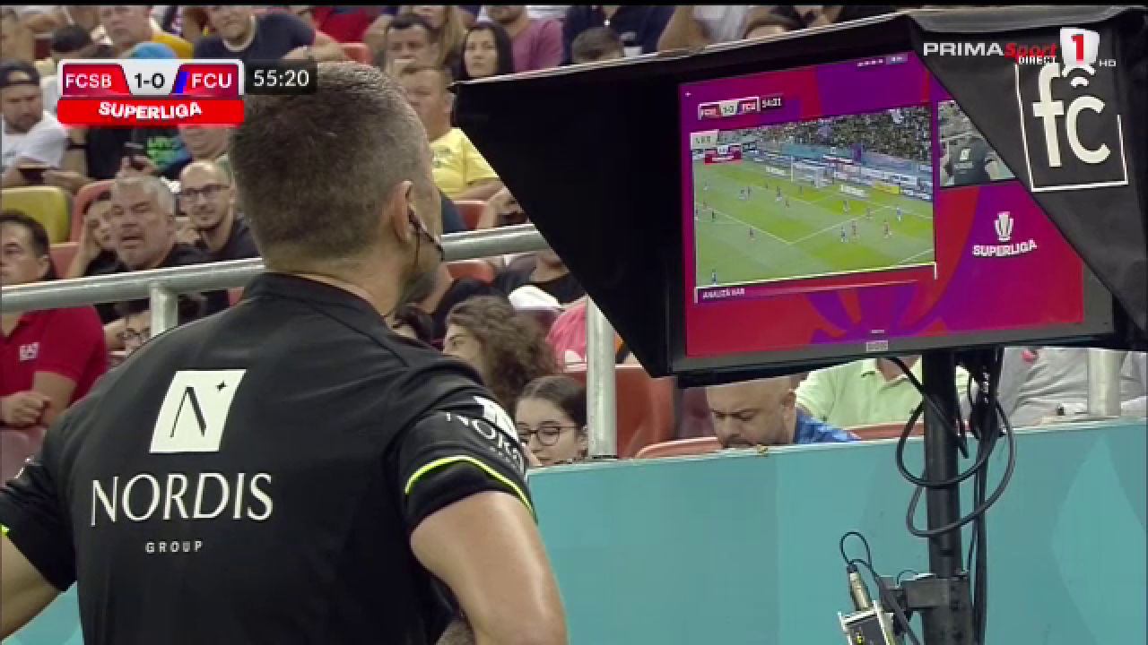 A cedat VAR-ul pe Arena Națională! Cojocaru mai că a văzut tot meciul în reluare până să dea penalty pentru FCU_37