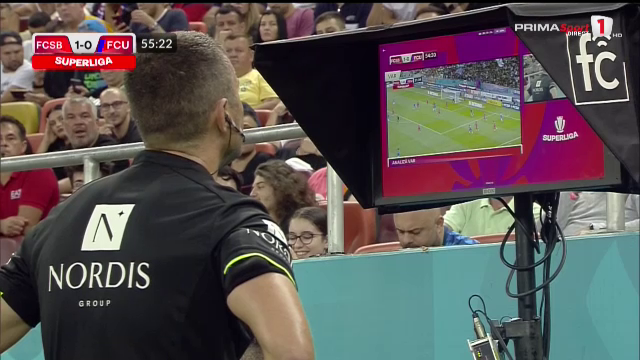 A cedat VAR-ul pe Arena Națională! Cojocaru mai că a văzut tot meciul în reluare până să dea penalty pentru FCU_41