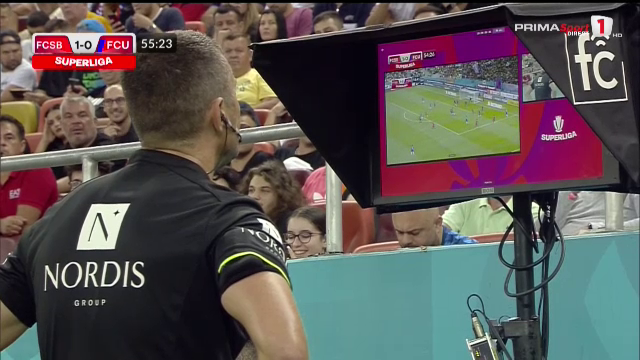 A cedat VAR-ul pe Arena Națională! Cojocaru mai că a văzut tot meciul în reluare până să dea penalty pentru FCU_43