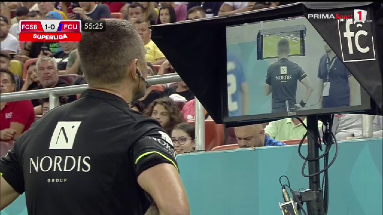 A cedat VAR-ul pe Arena Națională! Cojocaru mai că a văzut tot meciul în reluare până să dea penalty pentru FCU_52