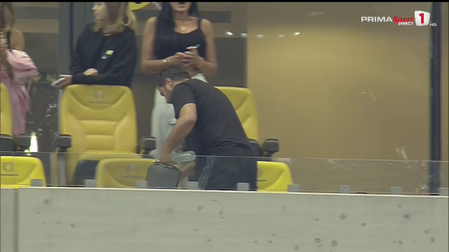 Imaginile cu Croitoru de pe Arena Națională l-au indignat pe Florin Răducioiu: „Inadmisibil! Trebuie luate niște măsuri cât mai rapide!” _29
