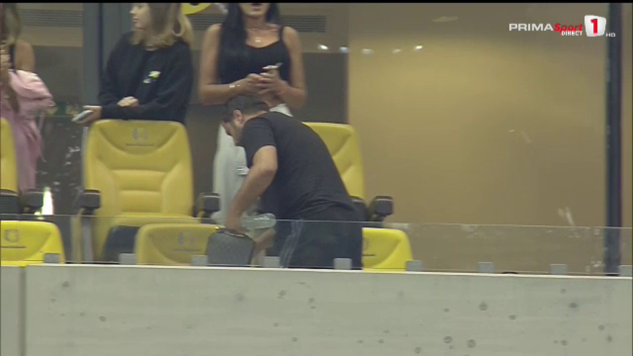 Imaginile cu Croitoru de pe Arena Națională l-au indignat pe Florin Răducioiu: „Inadmisibil! Trebuie luate niște măsuri cât mai rapide!” _29