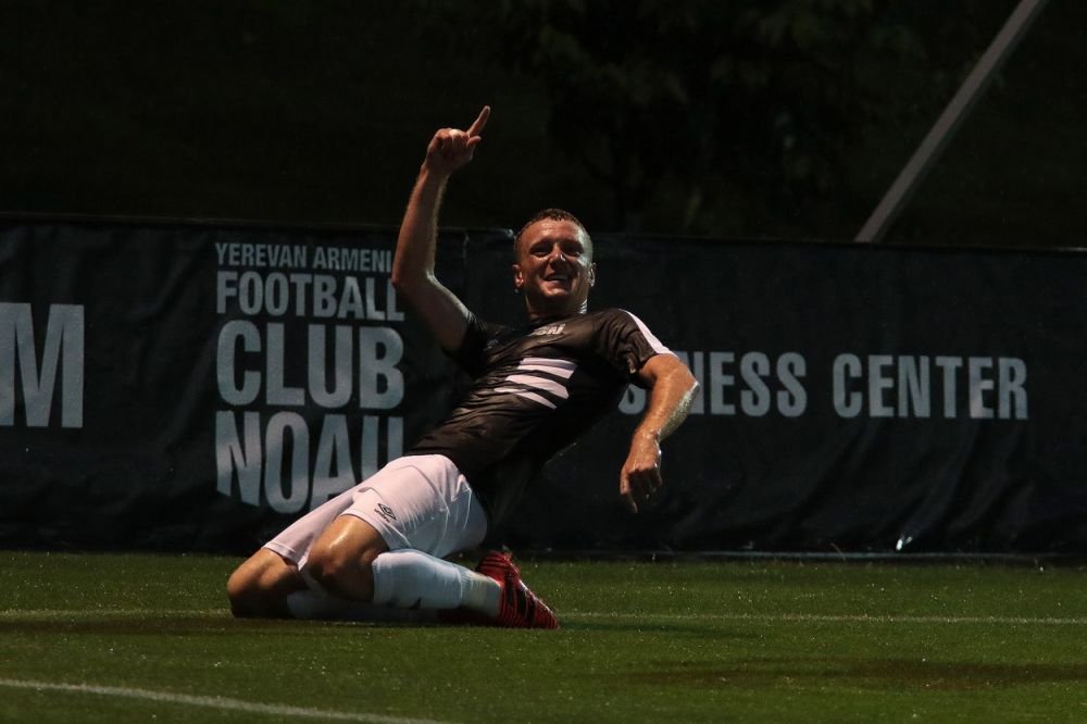 După doar 26 de zile la noua echipă și 2 goluri în Conference League, fostul fotbalist al lui Dinamo s-a transferat iar_6