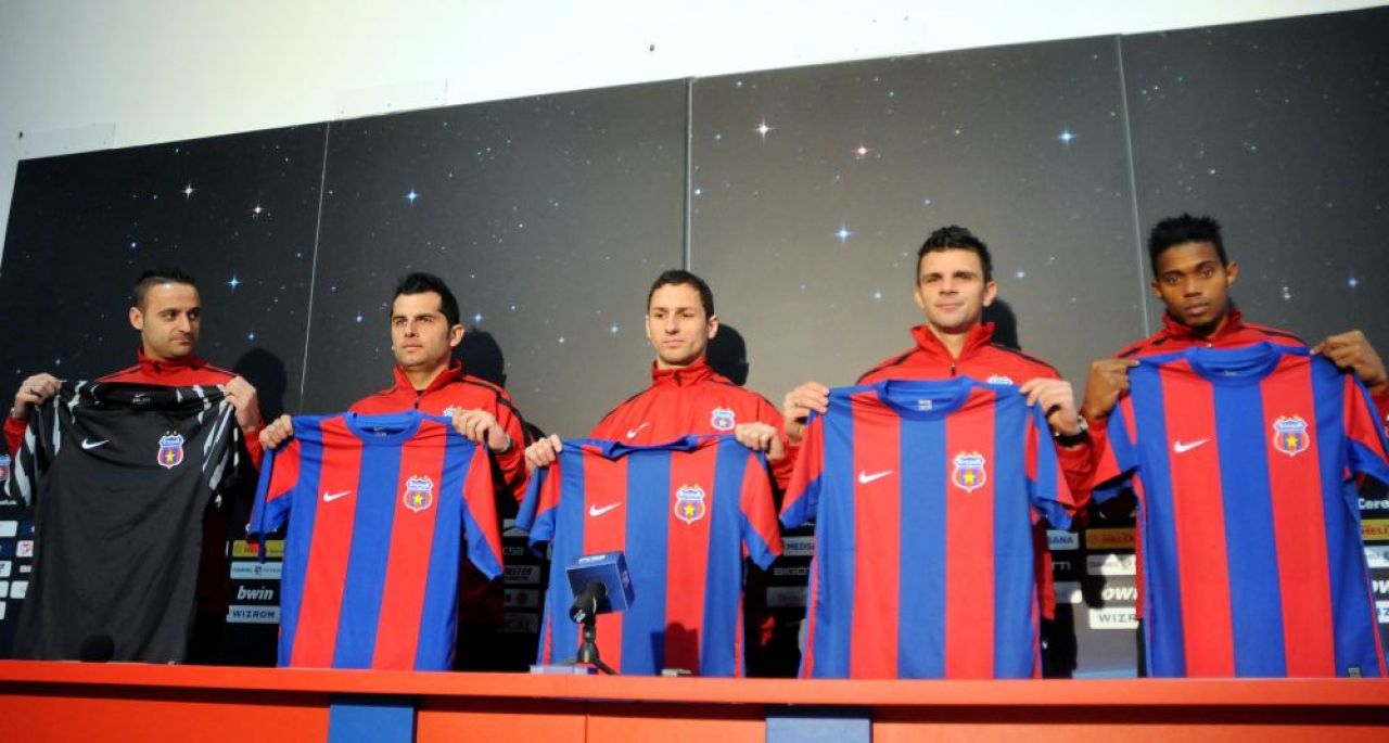 Bad boy la FCSB! L-a mințit pe Reghecampf și a plecat: „Am supraturat motocicleta și am intrat într-o mașină! Nu aveam permis!” _6