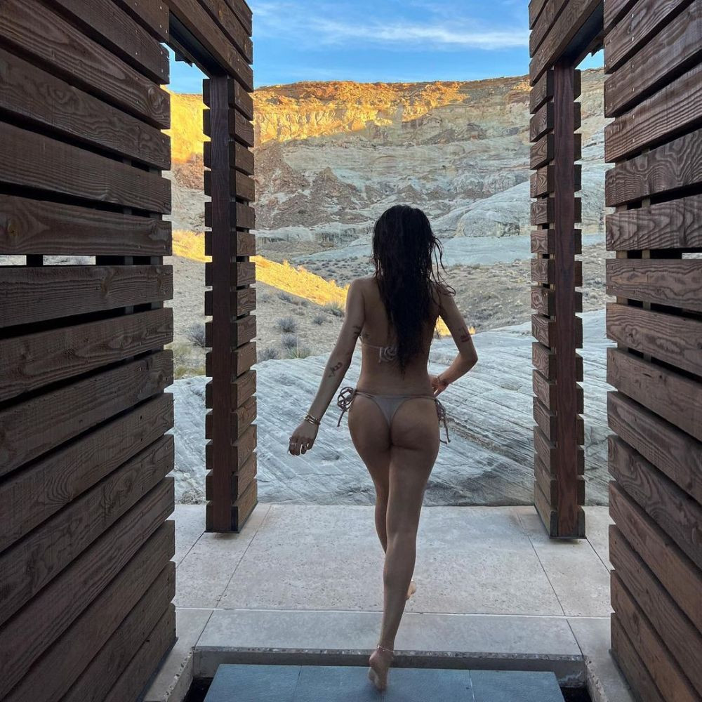 Mia Khalifa și noua sa cucerire? Modelul a fost surprins în locuința unui jucător de fotbal _43