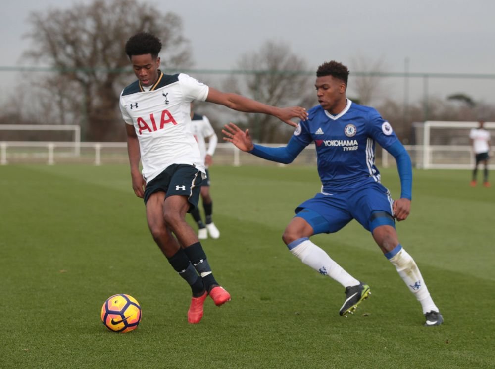 Claudiu Niculescu a transferat la Poli Iași un portar prezent la Euro 2020, urmează un atacant de la Tottenham!_21