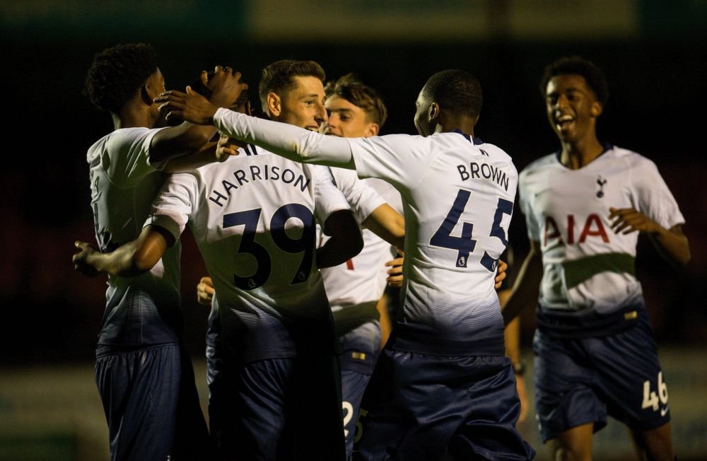 Claudiu Niculescu a transferat la Poli Iași un portar prezent la Euro 2020, urmează un atacant de la Tottenham!_26