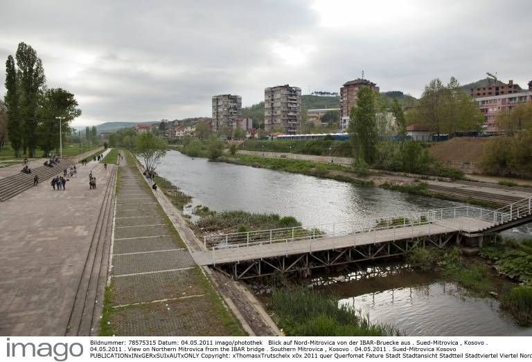 Orașul cu două cluburi identice care joacă în țări diferite și se urăsc de moarte_5