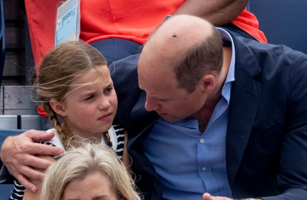 Prințesa Charlotte, în centrul atenției la Jocurile Commonwealth. Imagini inedite cu fata Ducilor de Cambridge, la competiția de natație _9