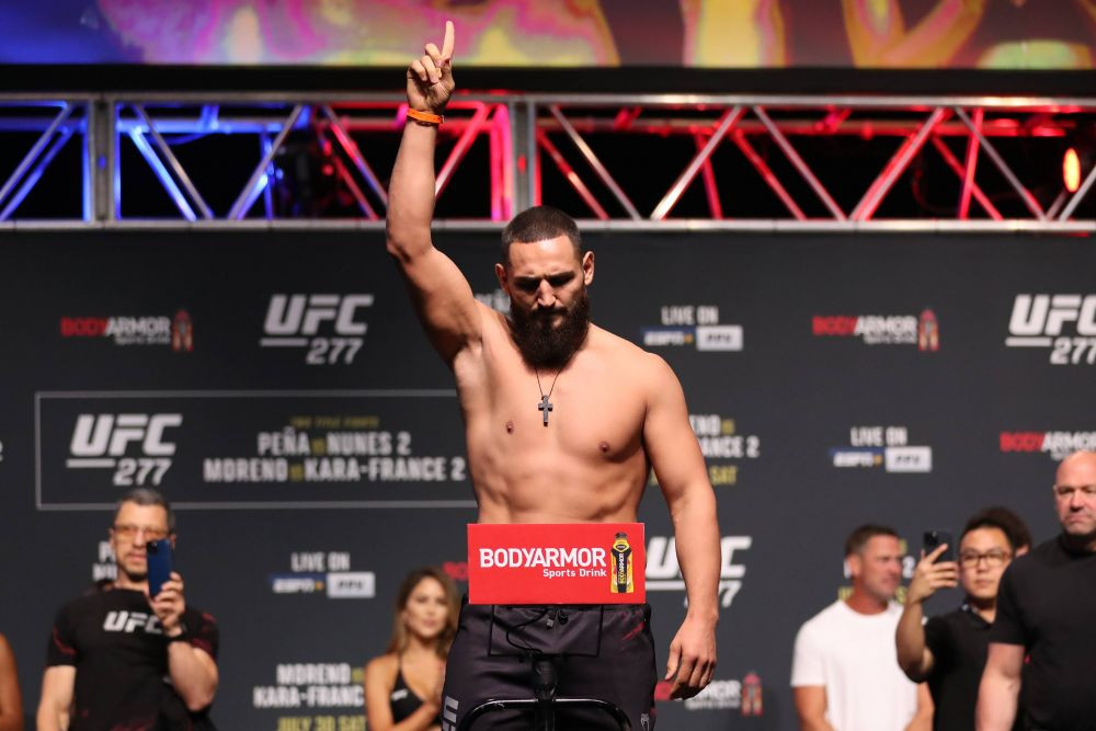 Nicolae Negumereanu, mai bun decât fostul campion UFC Mauricio Shogun Rua. Galele UFC sunt LIVE pe Pro Arena și VOYO_5