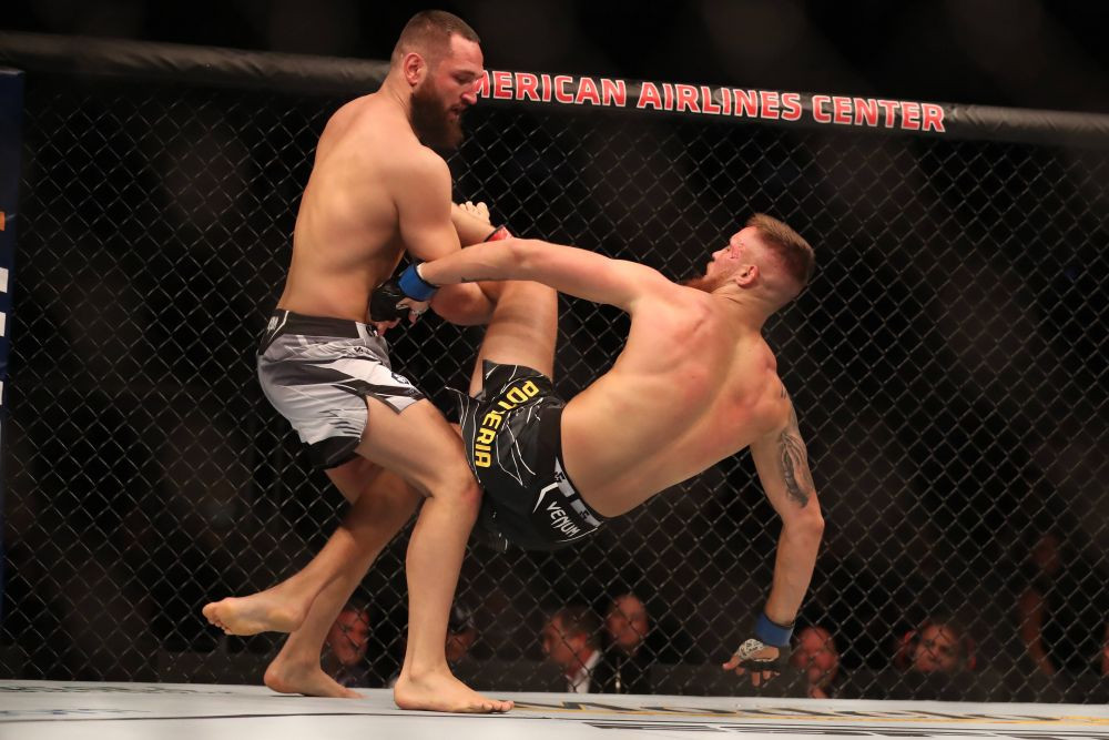 Nicolae Negumereanu, mai bun decât fostul campion UFC Mauricio Shogun Rua. Galele UFC sunt LIVE pe Pro Arena și VOYO_9