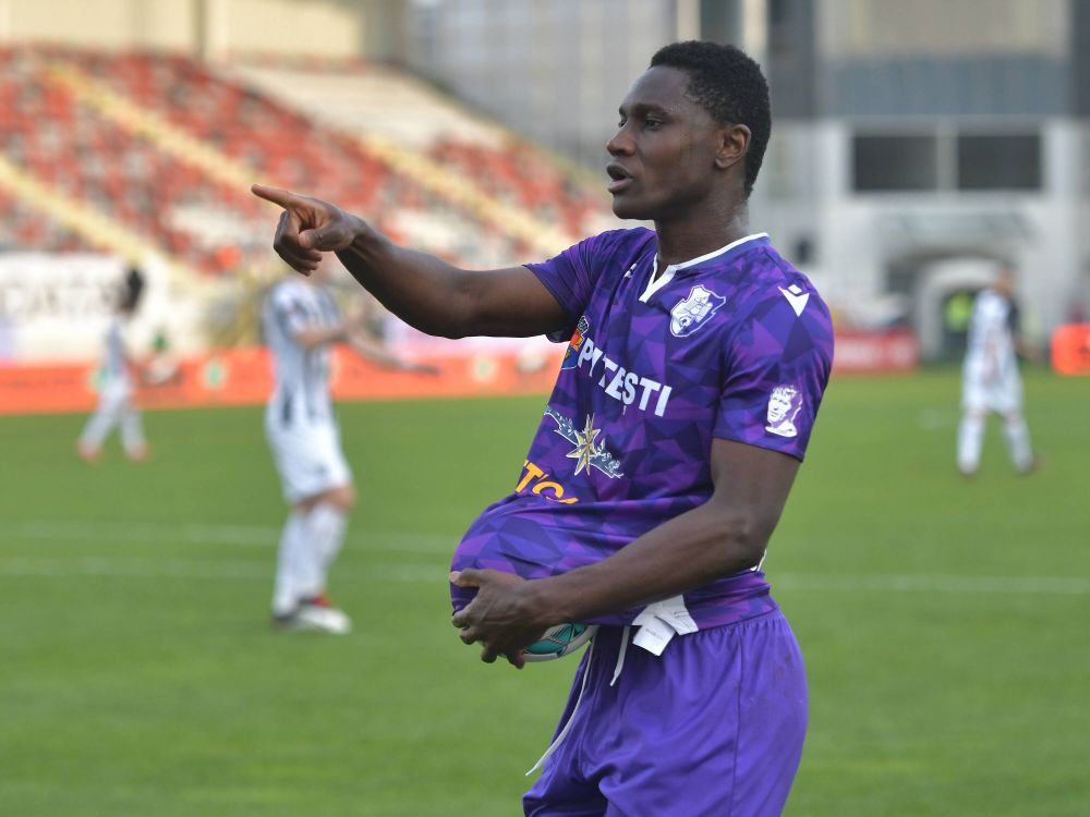 CFR Cluj, de neoprit pe piața transferurilor. Dan Petrescu a adus un elvețian la echipă_7