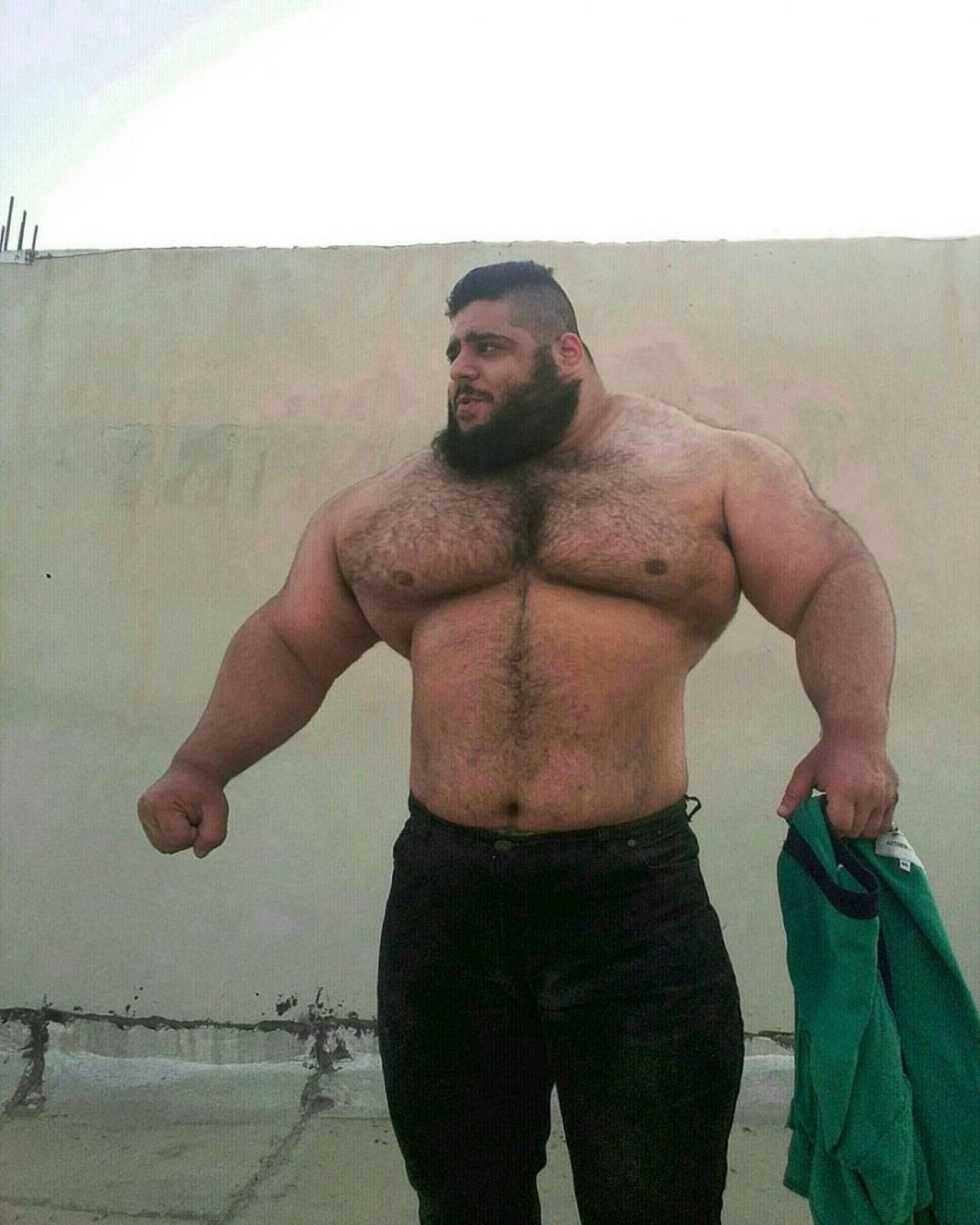 „Hulk din Iran”, făcut praf de iranieni după ce a fost umilit în ring: „Fake Hulk! A făcut de râs o țară întreagă!” _2
