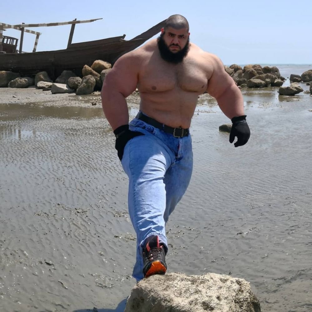 „Hulk din Iran”, făcut praf de iranieni după ce a fost umilit în ring: „Fake Hulk! A făcut de râs o țară întreagă!” _6