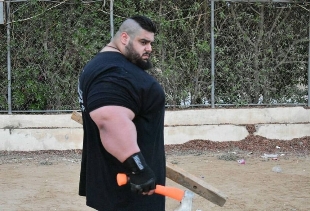 „Hulk din Iran”, făcut praf de iranieni după ce a fost umilit în ring: „Fake Hulk! A făcut de râs o țară întreagă!” _11