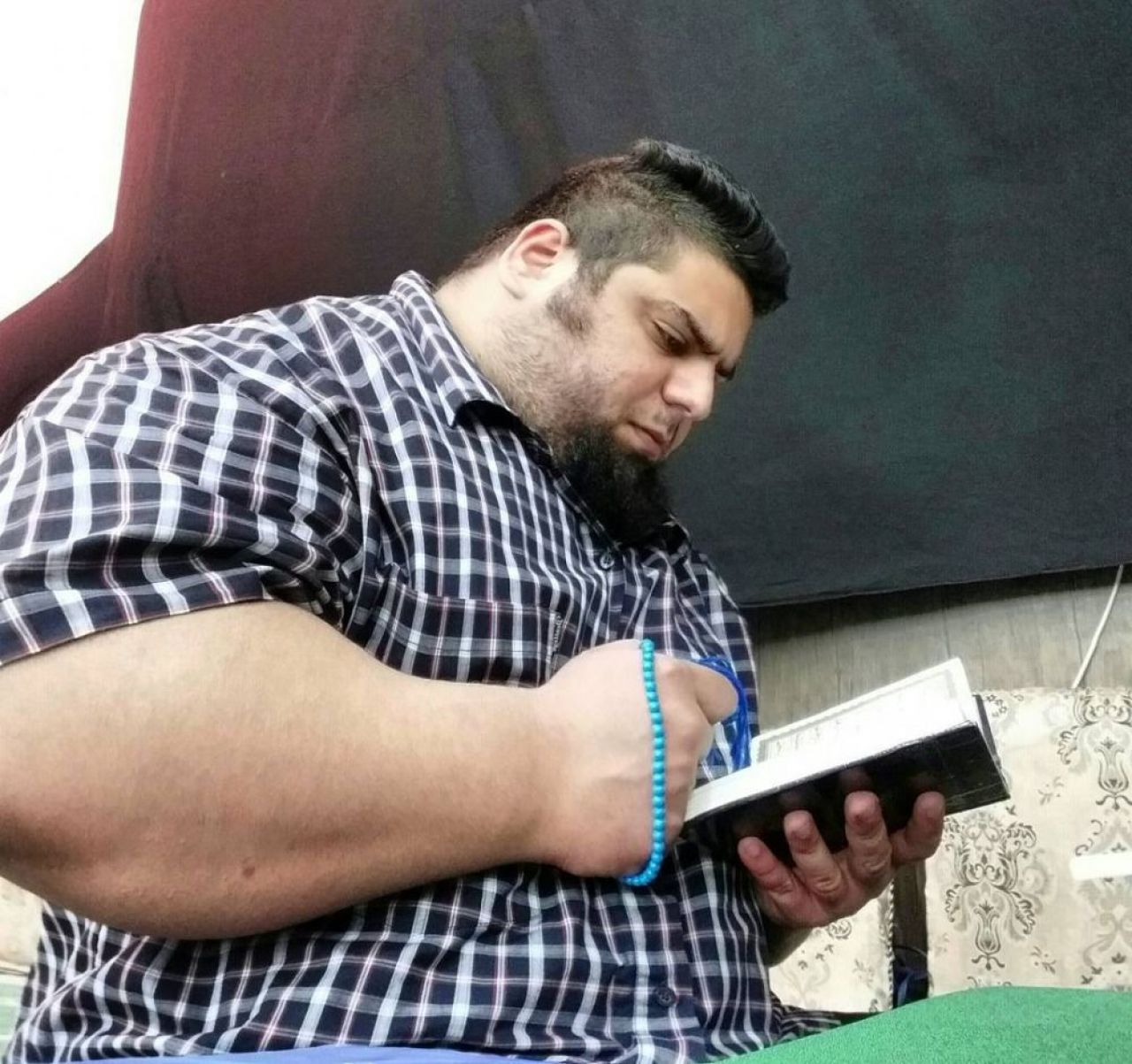 „Hulk din Iran”, făcut praf de iranieni după ce a fost umilit în ring: „Fake Hulk! A făcut de râs o țară întreagă!” _13